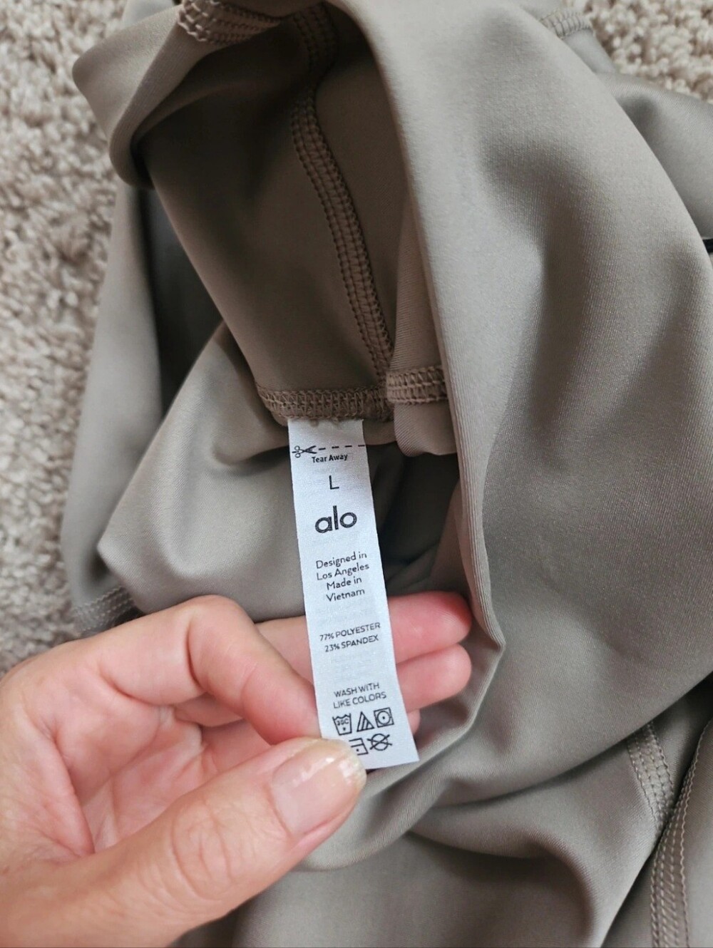 Alo Airlift Gravel Leggings Large NwT - Picture 4 of 5
